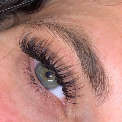 Lash lift and lash extensions treatment London Winks Beauty