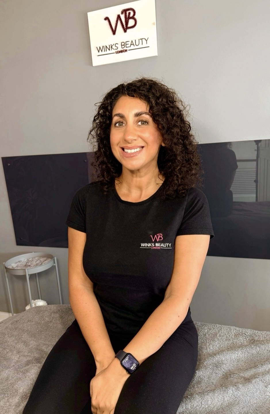 Award winning beauty therapist London Winks Beauty